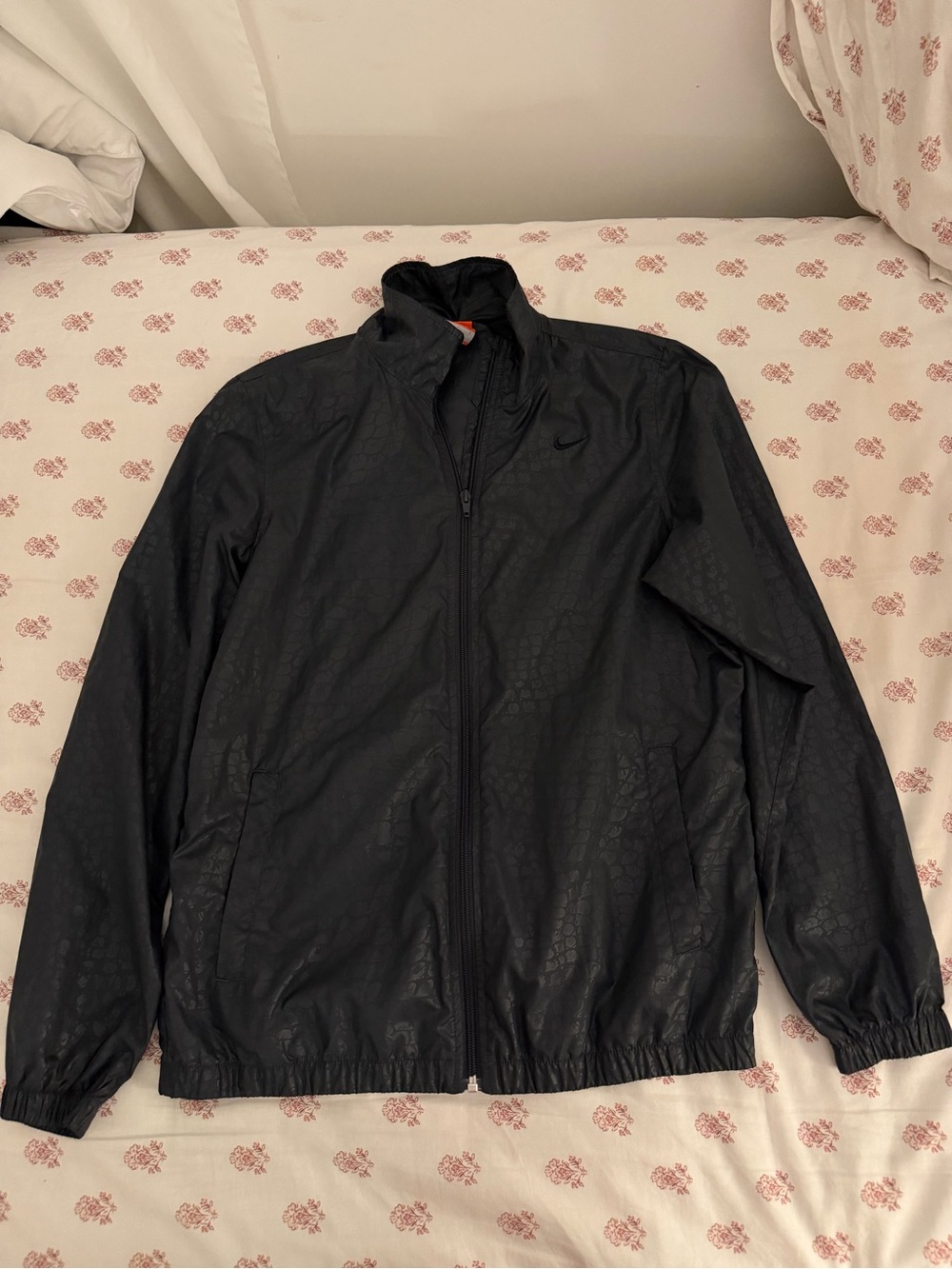 Men's Vintage Black Lightweight Windbreaker Zip-Front Jacket - Nike